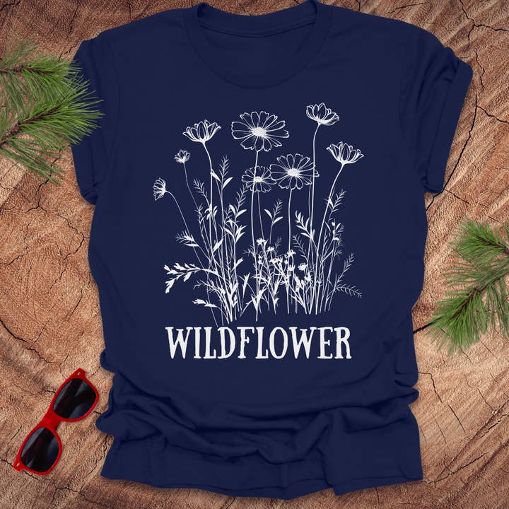 Wildblumen T-Shirt für den Großhandel von Wandering Owl Adventure Co.