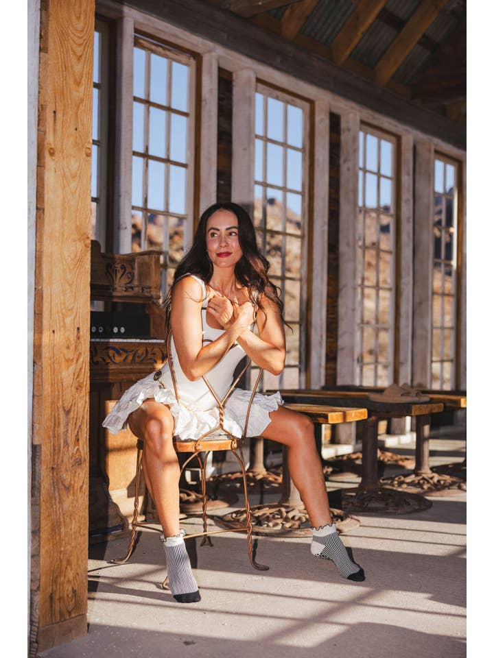 Pilates Honey - Wholesale Socks - Women's - Desert Stripes Ruffle Ankle1