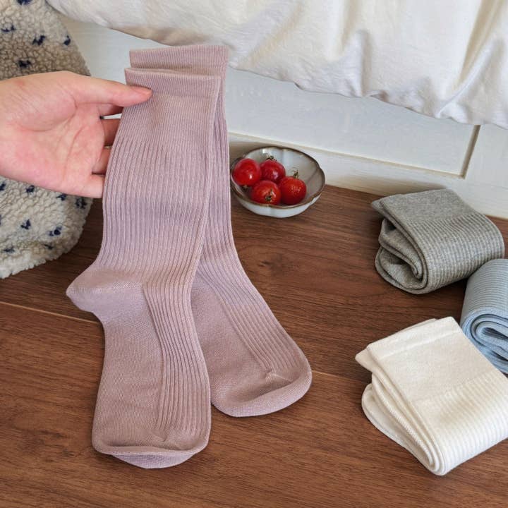 alberalkirk - Wholesale Socks - Women's - Seamless Anti Pilling Socks Women Fall Winter M5A008
