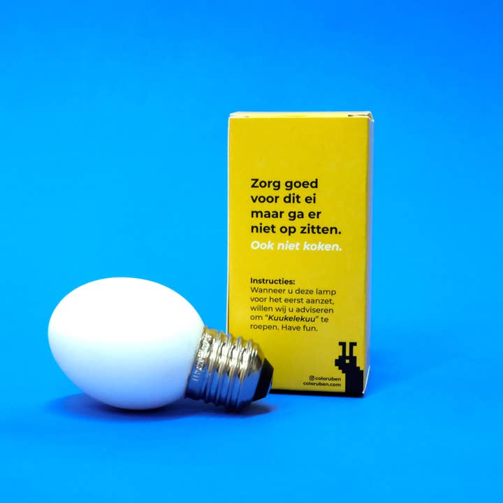 Egglamp - Wholesale Light Bulb/Puck - Egglamp Brown | Lightbulb made from real Egg2