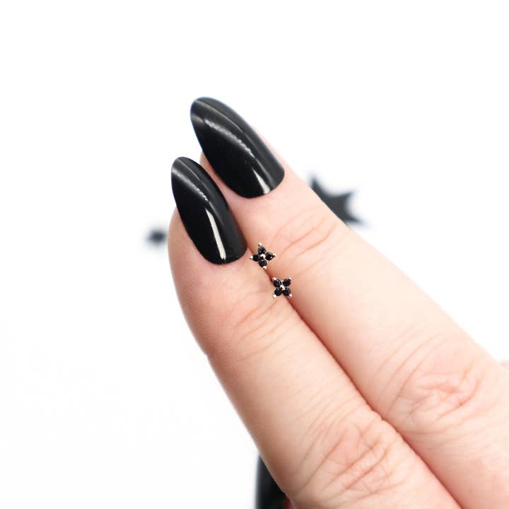 Flower stud earrings black zirconia for wholesale by Pour la Rebelle