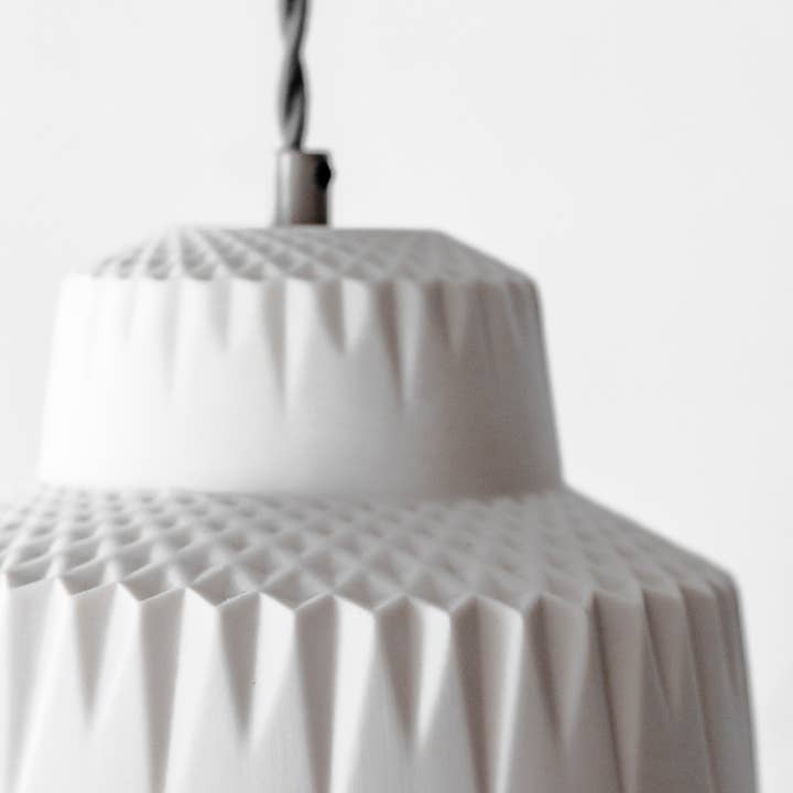 Niik Creative Co. – Engroshandel Lysekrone/pendellampe – Loftlampe - Evelyn Håndlavet Keramisk Lysarmatur5
