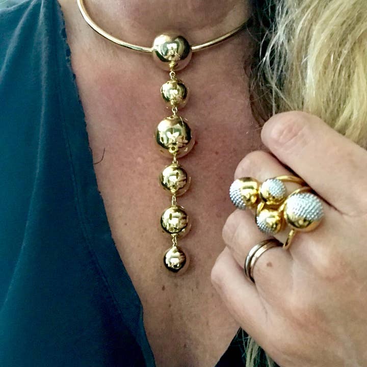 Ras de cou Long Orb pour la vente par SF BRAND INC