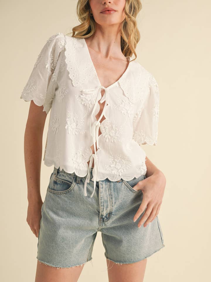 &MERCI - Wholesale Blouse - Women's - TIE FRONT COLLARED LACE TOP MTP3709