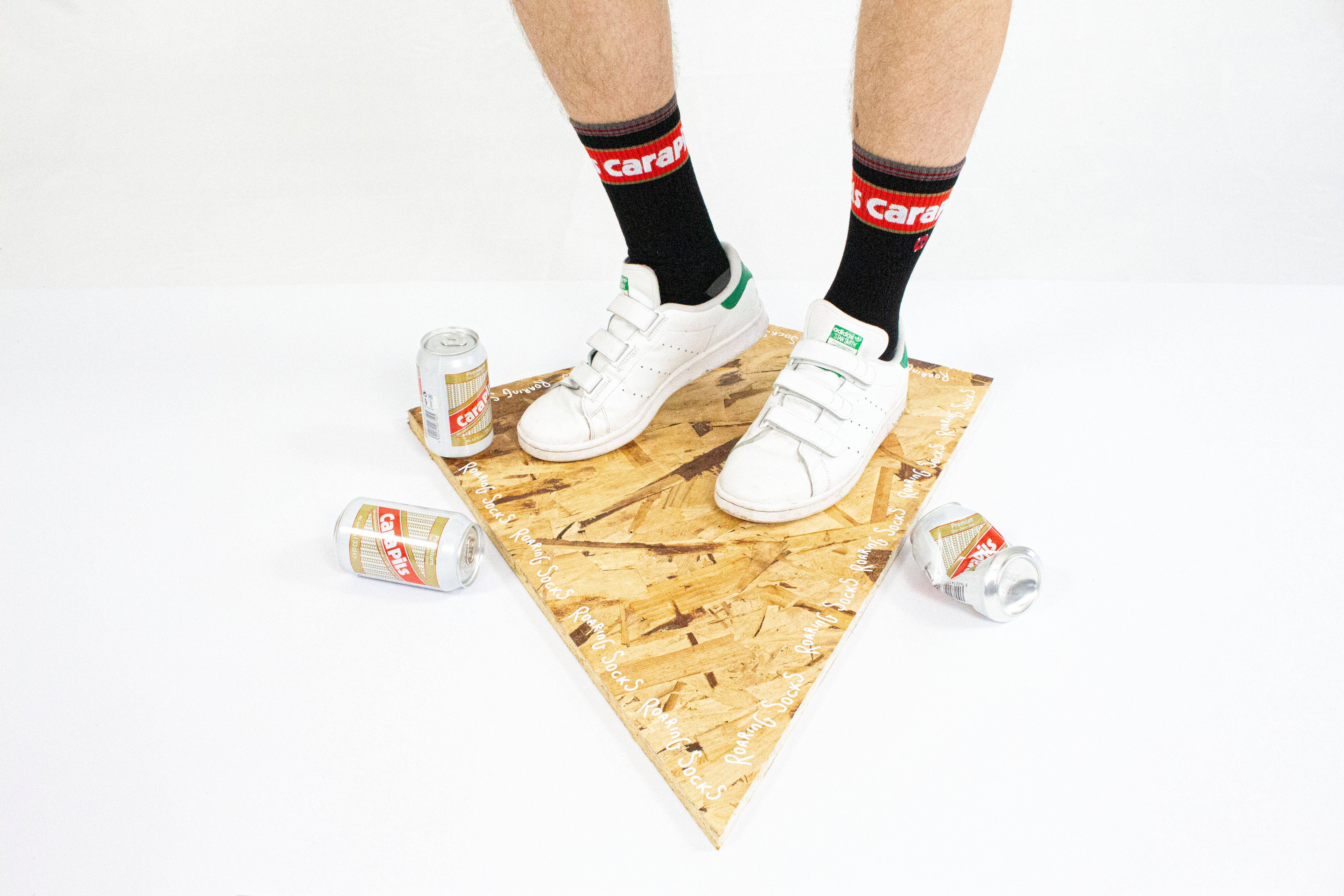 Roaring Socks - Wholesale Socks - Unisex - Cara Pils - Black2