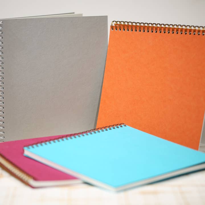 Maki Nature - Wholesale Notebook - Spiral notebook 20x21.5cm
