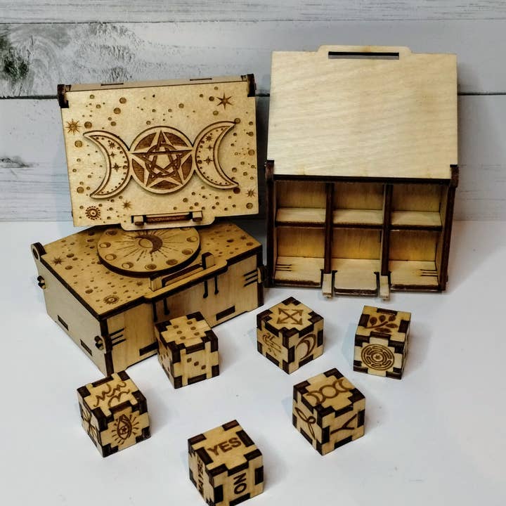 Muddy River Conjure - Wholesale Meditation Supplies - Divination Dice Box Set3