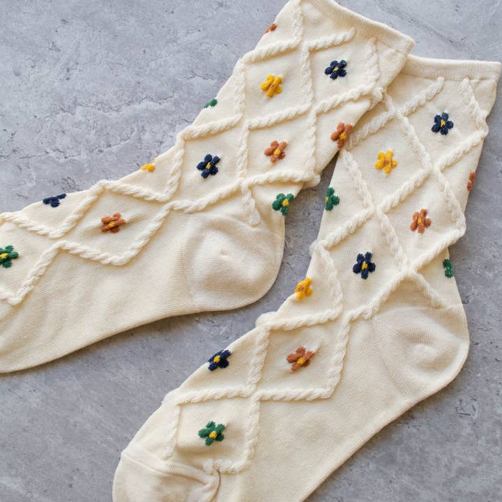 Cream Ann Cottage Floral Casual Socks for wholesale on Faire1