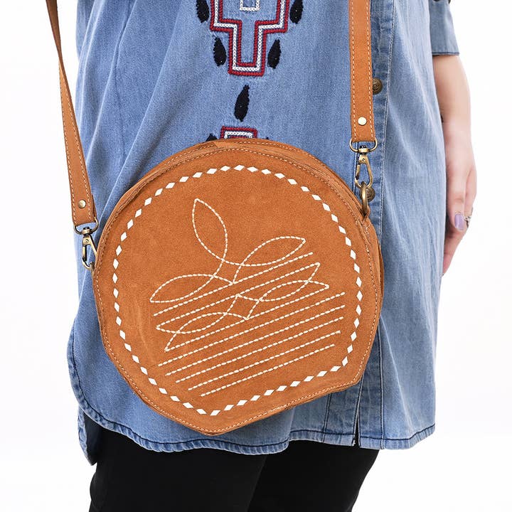 LS Western - Wholesale Crossbody Bag - Women's - ADBGA682 Round Western Canteen Bag with White Rope Stitch Embroidery21