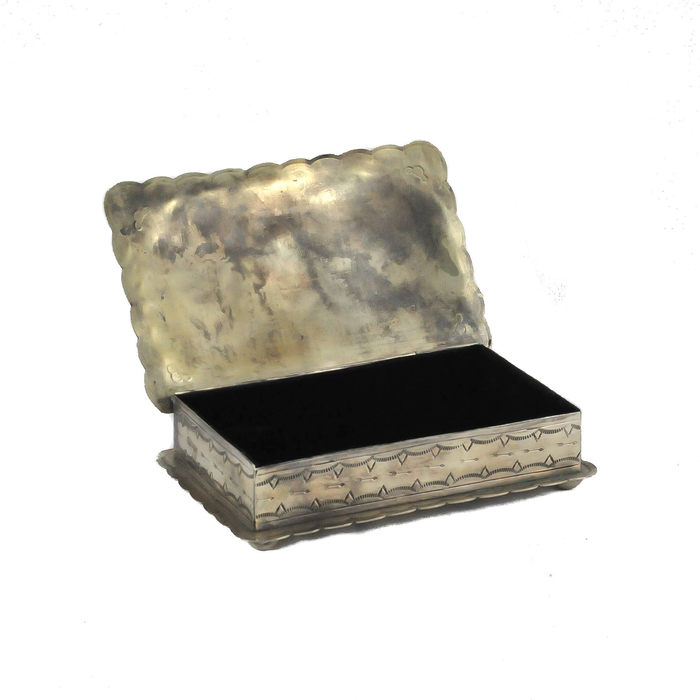 J.Alexander Rustic Silver - Venta al por mayor Cajas decorativas - CAJONERA RECTANGULAR ESTAMPADA WJA-037 CON TURQUESA1