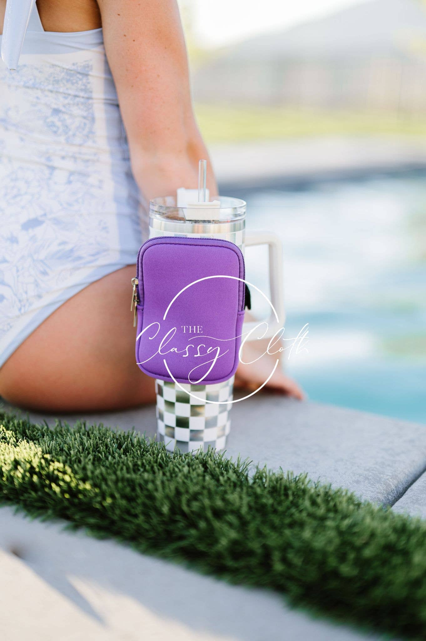 The Classy Cloth WS - Wholesale Handtasje - Dames - Neopreen etui voor 40 oz Quencher Tumbler RTS1