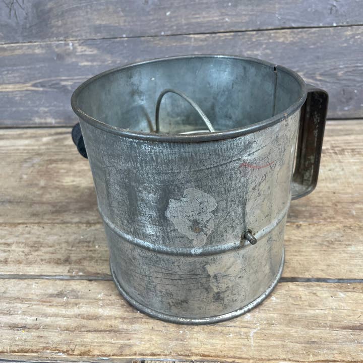 My Amigos Imports - Wholesale Sifter - Antique-ER-Vintage Metal Flour Sifter-Old-9x6 inches-#9