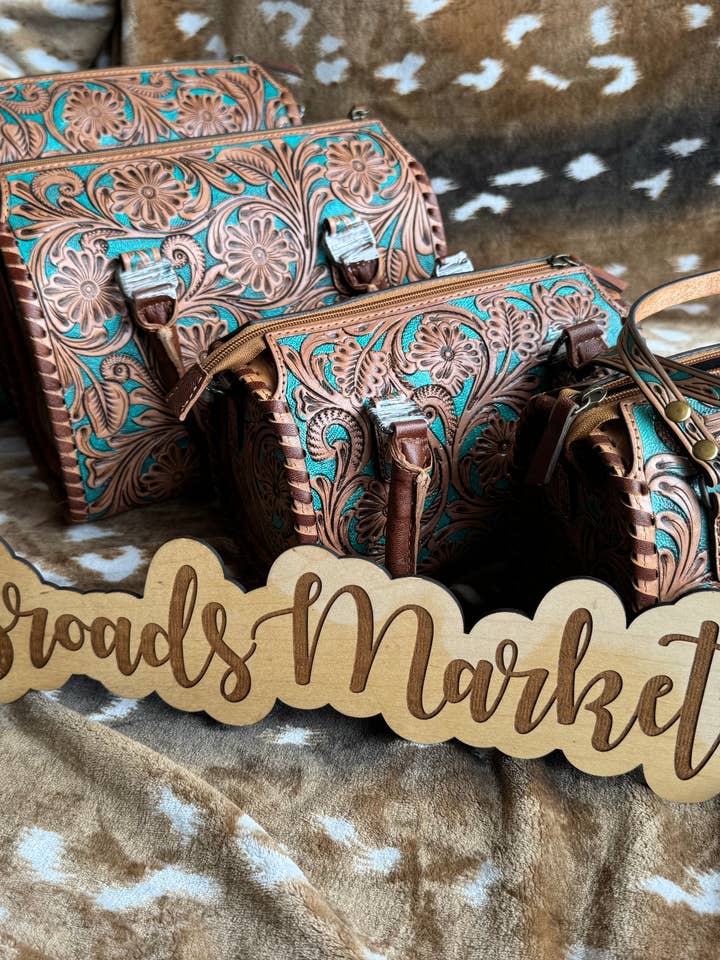 Turquoise Gegraveerde Speedy Schoudertas voor wholesale door Broads Market