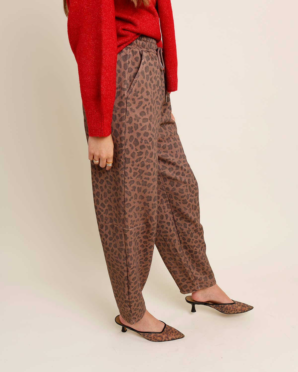 The Hip Eagle - Wholesale Lounge Sweatpants/Joggers - Women's - HIP LEANING INTO LEOPARD BARREL JOGGER1