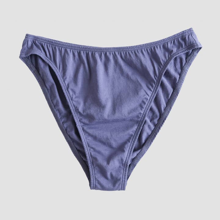 Mid-rise French Cut - Fog for wholesale on Faire0