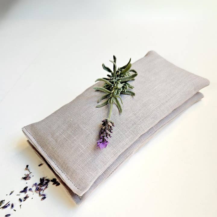 VOUS - Wholesale Spa/therapy pillow - Organic Lavender Eye Pillow0