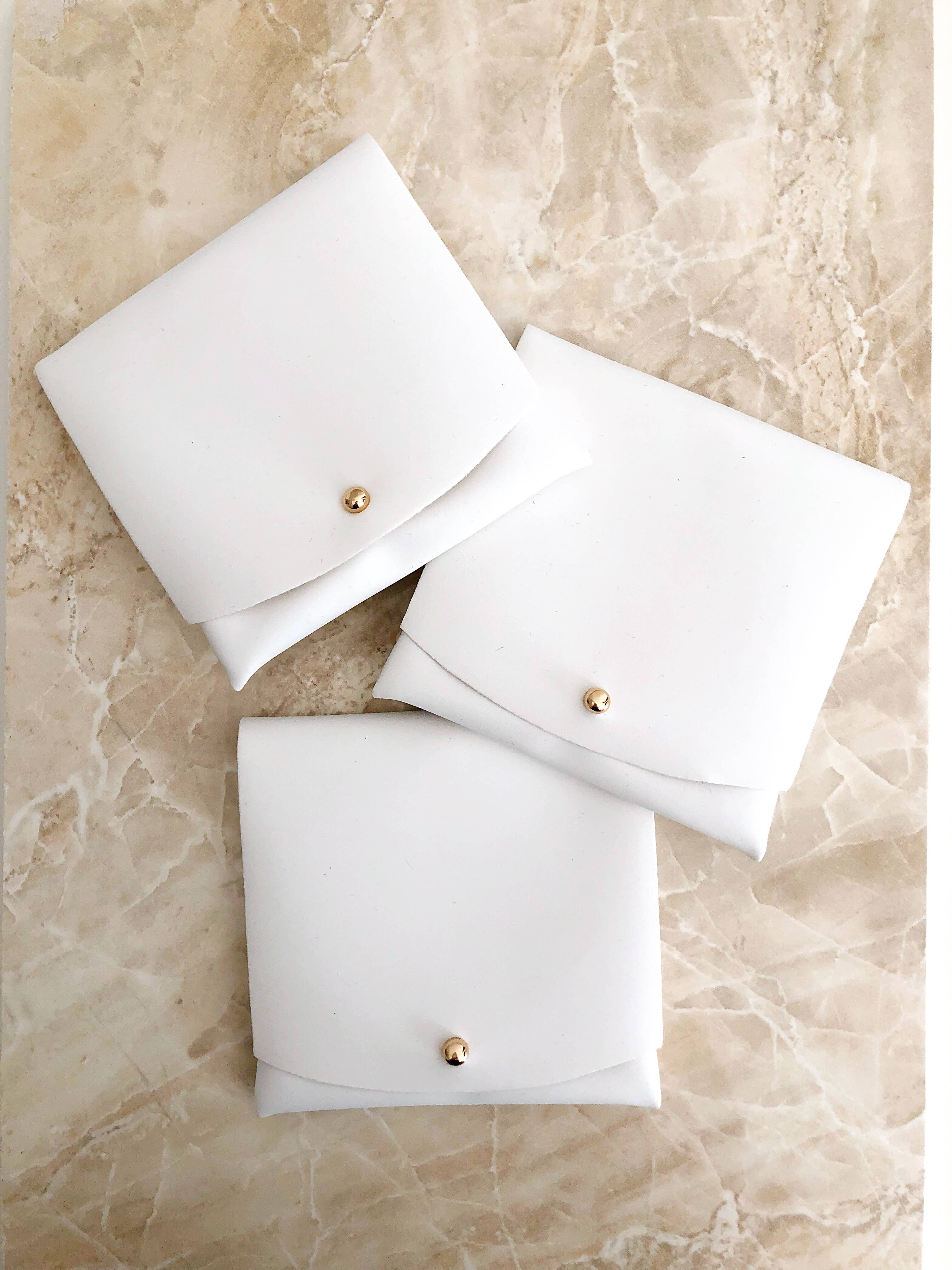 Christine Elizabeth Jewelry - Wholesale Pendant/Charm Necklace - Sterling Silver Dust Solitaire Necklace4