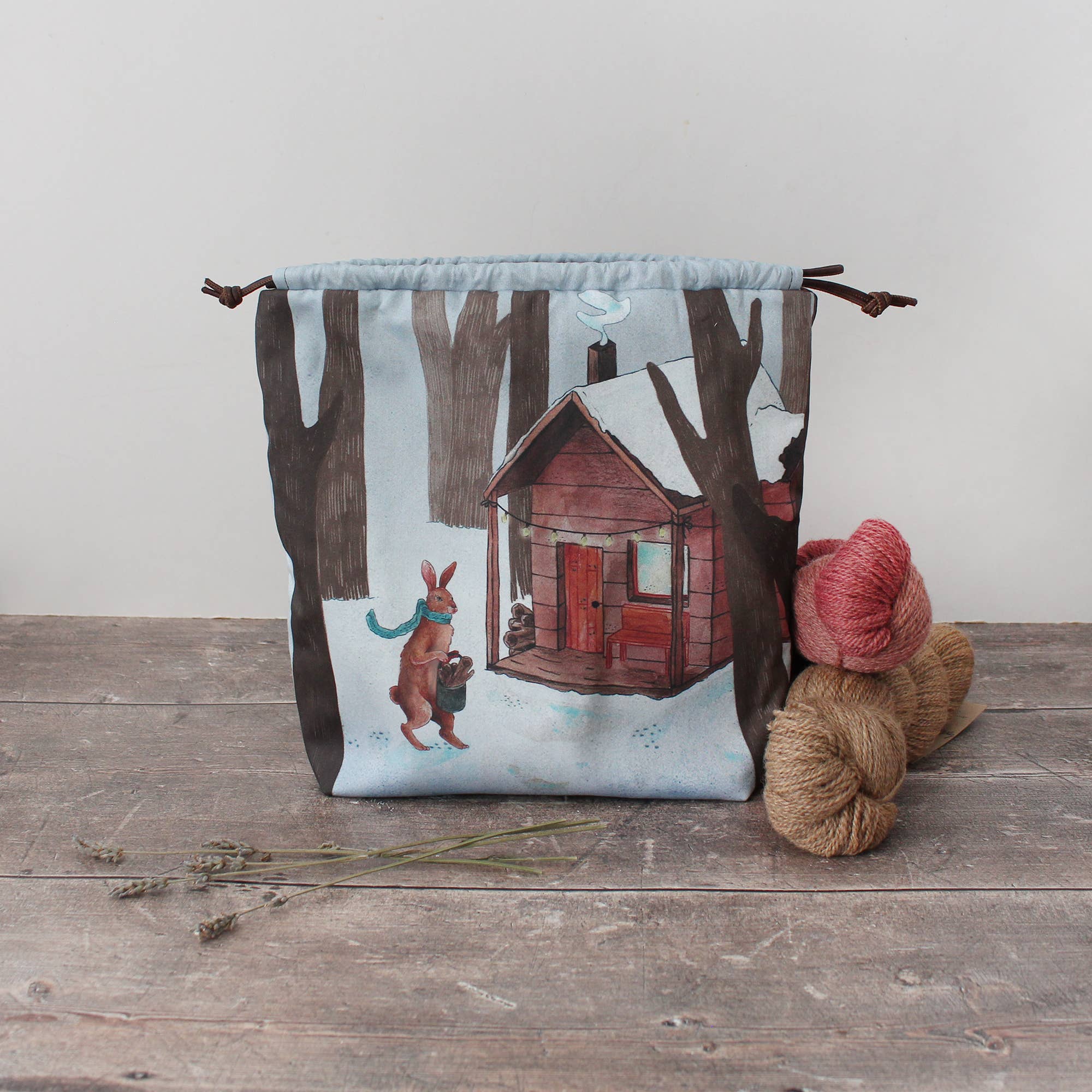 The Blue Rabbit House - Vente Sac à cordon de serrage – unisexe - Jule the Winter Hare | Sac à projets | Sac à cordon