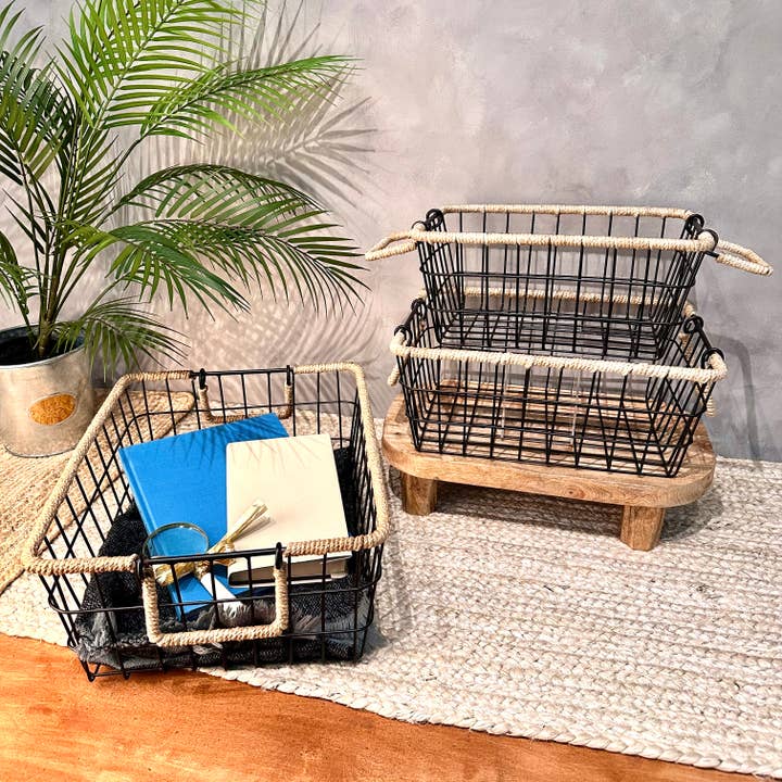 India Handicrafts Inc - Wholesale Mand - Zwarte ijzeren manden met jute handgrepen, set van 32