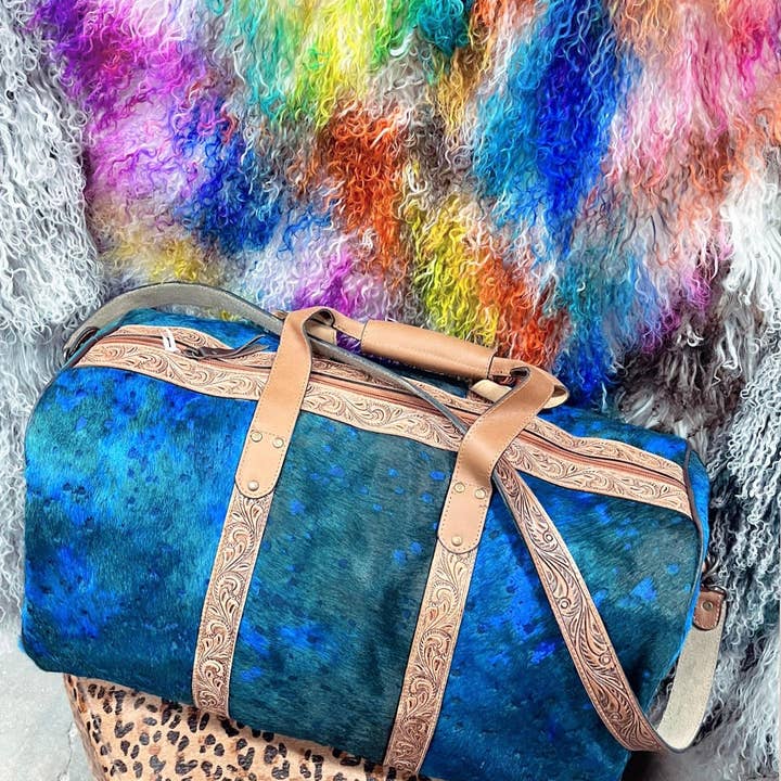 Western Linens - Wholesale Weekender Bag - Women's - Disstressed Tooled Cowhide Duffle Bag