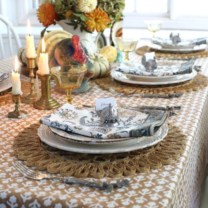 PACIFIC & ROSE TEXTILES - Wholesale Tablecloth - Tablecloth Charlotte Caramel