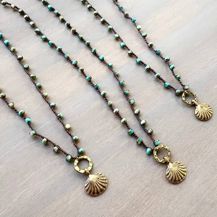 Golden Tropic Shell Necklace For Beach Days And Travel Fun for wholesale by Twist Style