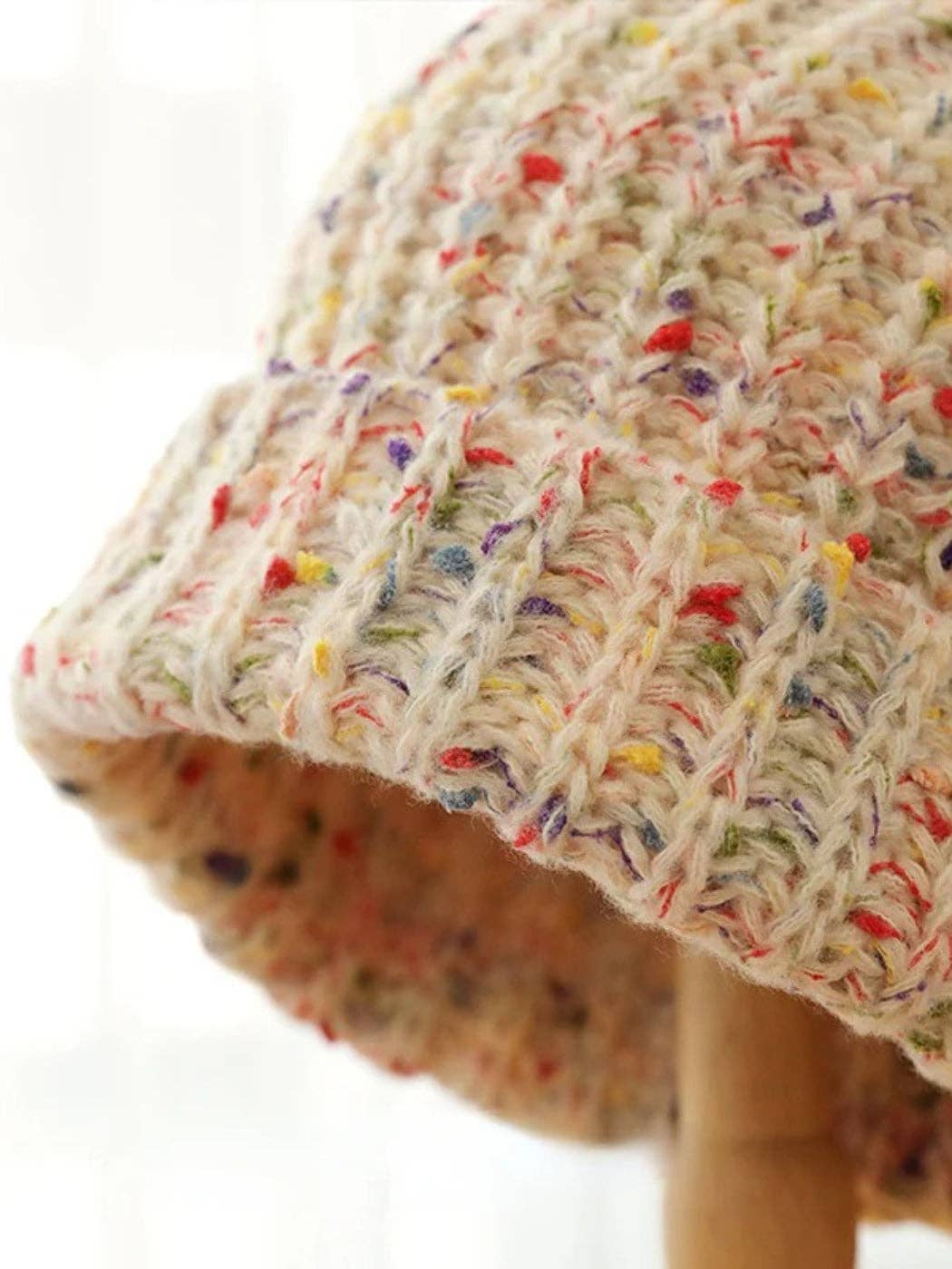 Funkyrel® Atzbranding Limited – wholesale Beanie – Women's – Haila - Knitted Splash Beanie Hat5