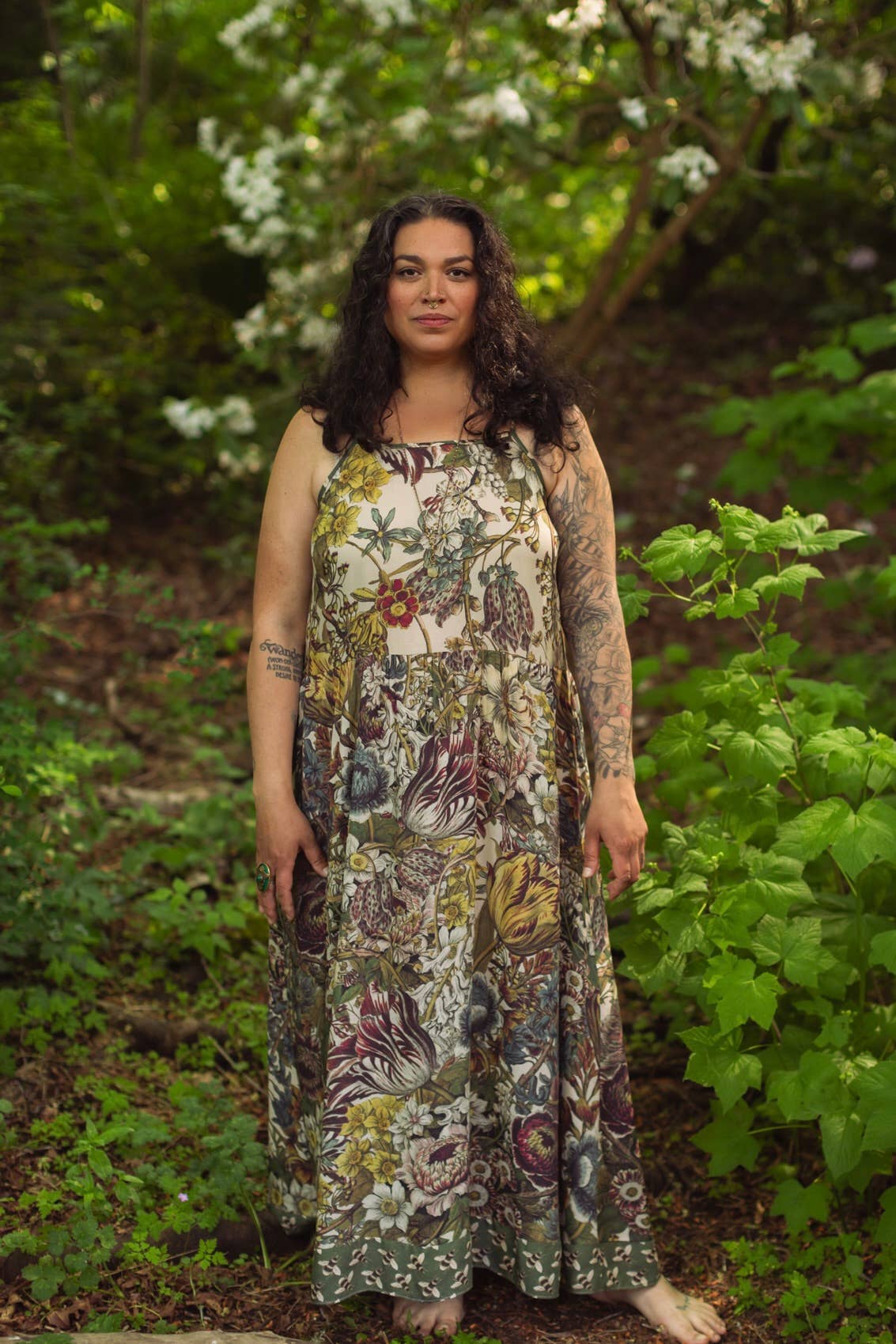 Market of Stars (USA) - Wholesale Dress - Women's - Love Grows Wild Bohéme Long Maxi Slip Dress w/ Bees Floral13