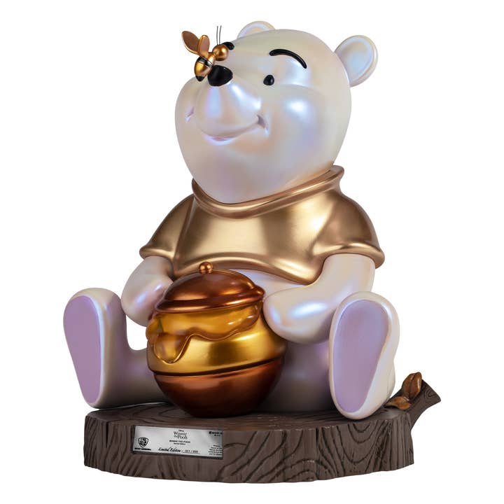Disney Winnie the Pooh Special Edition Master Craft Table Top Statue for wholesale by LM Treasures