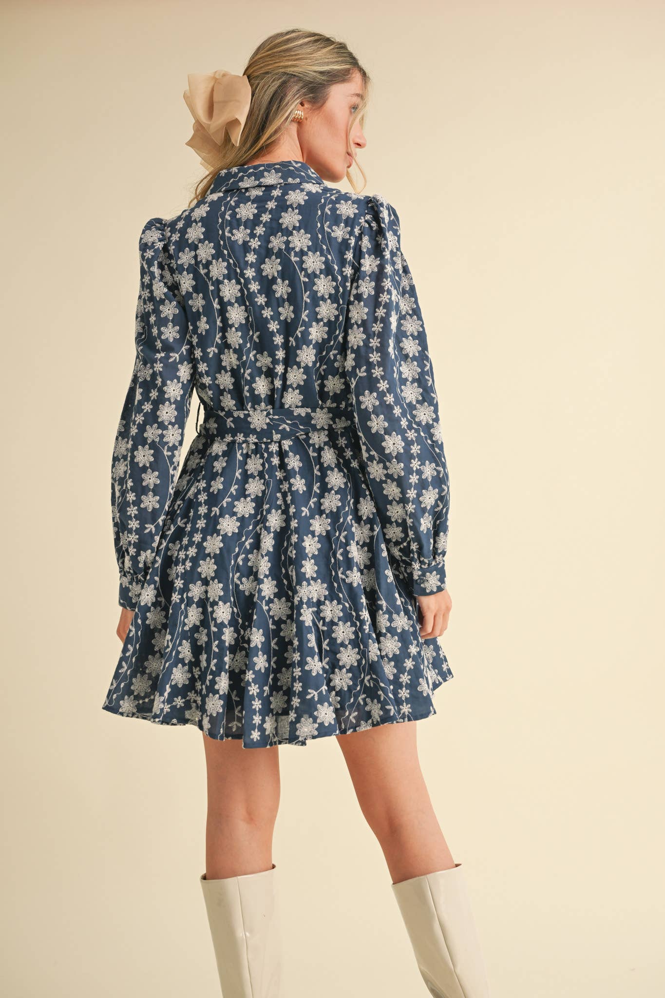 &MERCI - Wholesale Dress - Women's - FLORAL EMBROIDERY BUTTON DOWN FLARED MINI DRESS MDR342737