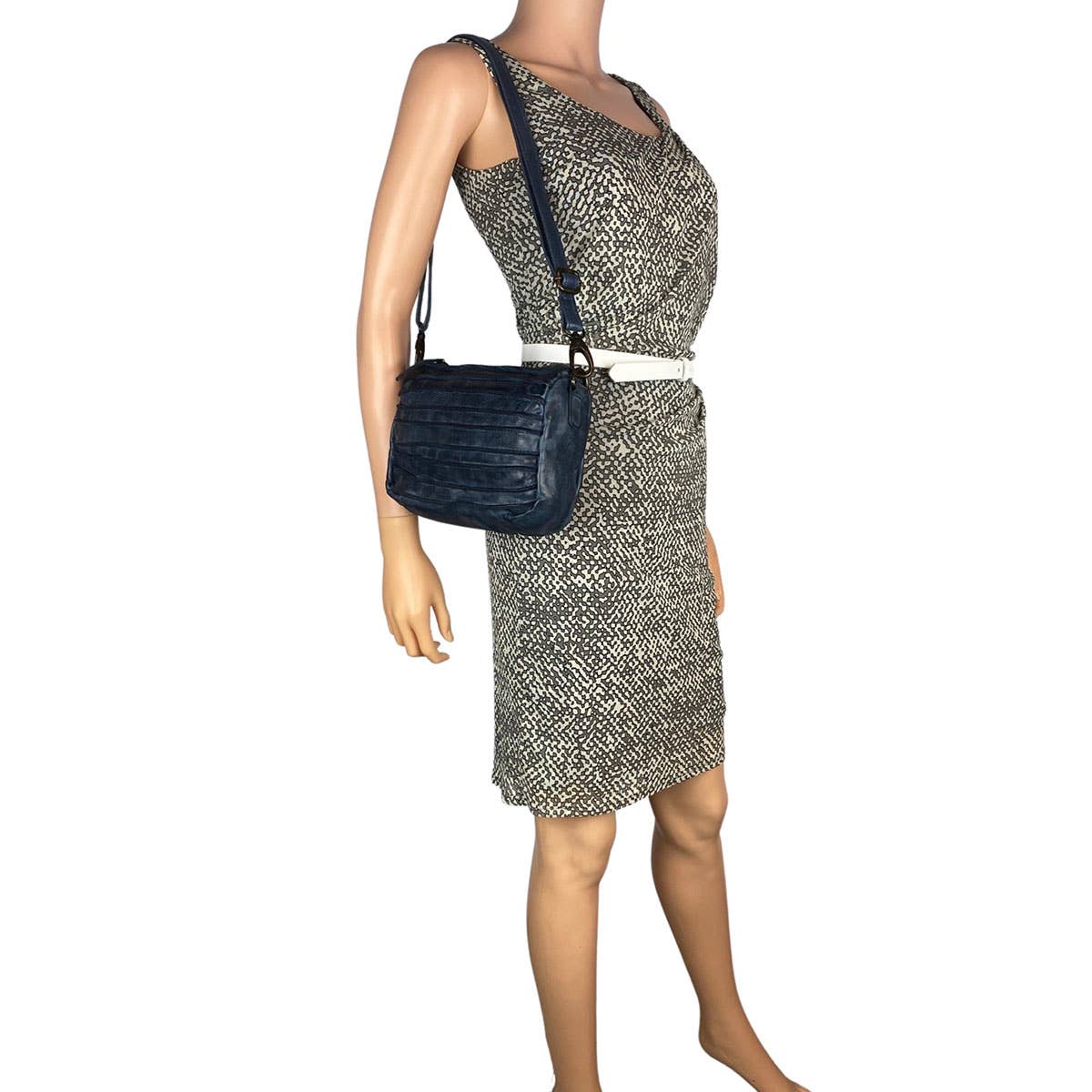 Arrigo - Wholesale Crossbody Bag - Women's - Arrigo Ladies Crossbody Shoulder Bag Washed Leather15