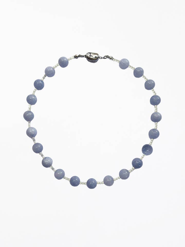 Collier en coquillage Huey Stone pour la vente par AETHERA