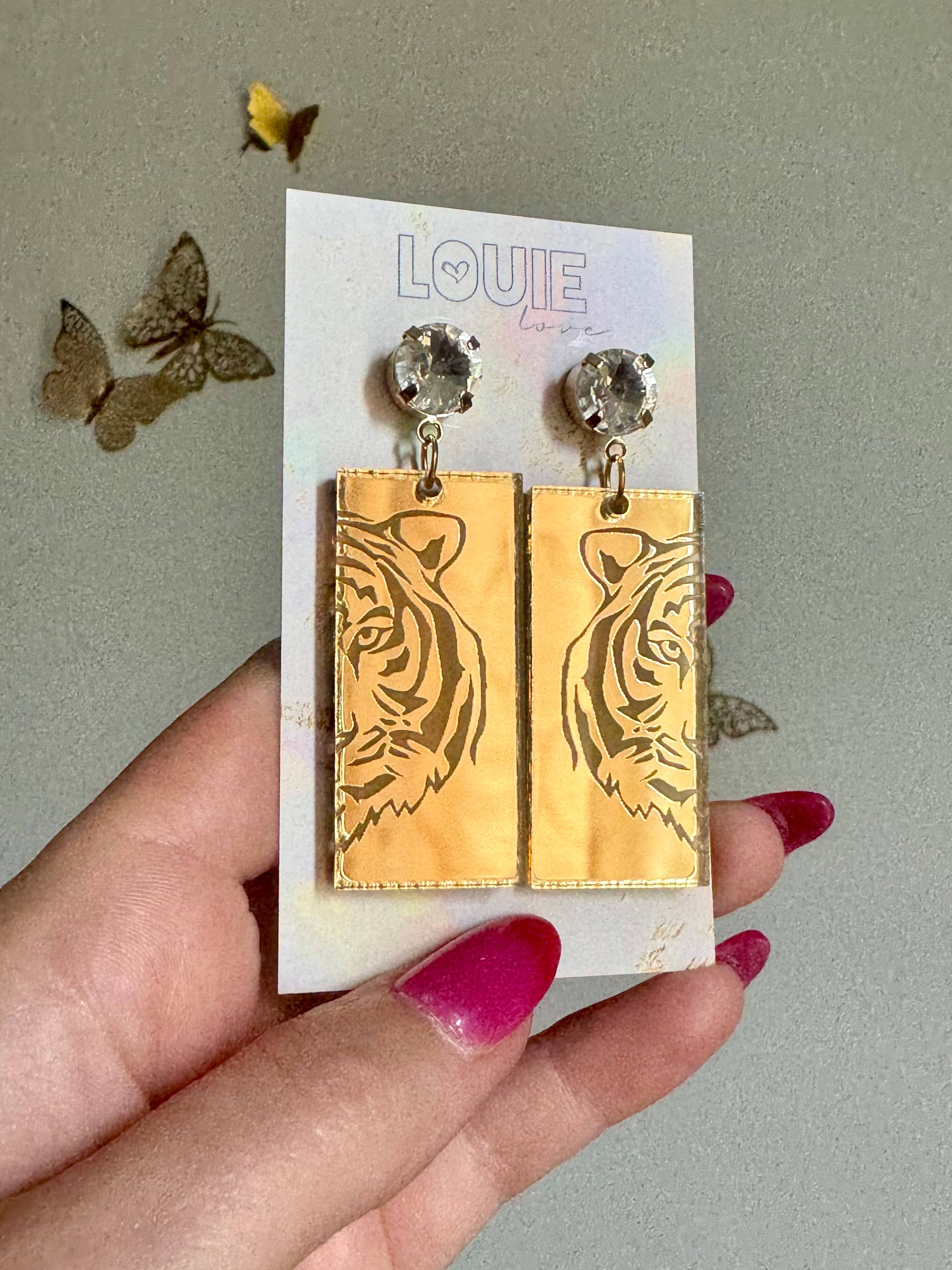 Louie Love - Vente Boucles d'oreilles pendantes - Boucles d'oreilles rectangulaires en forme de tête de tigre en acrylique doré 7