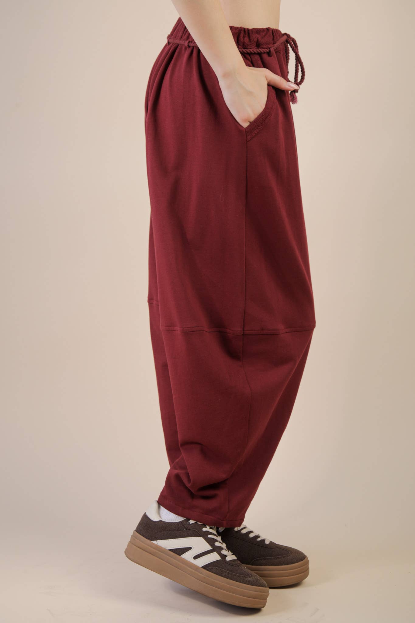 VERY J – Calças - Mulher por atacado – NP70814-Calças de Barril com Faixa de Cintura Trançada20