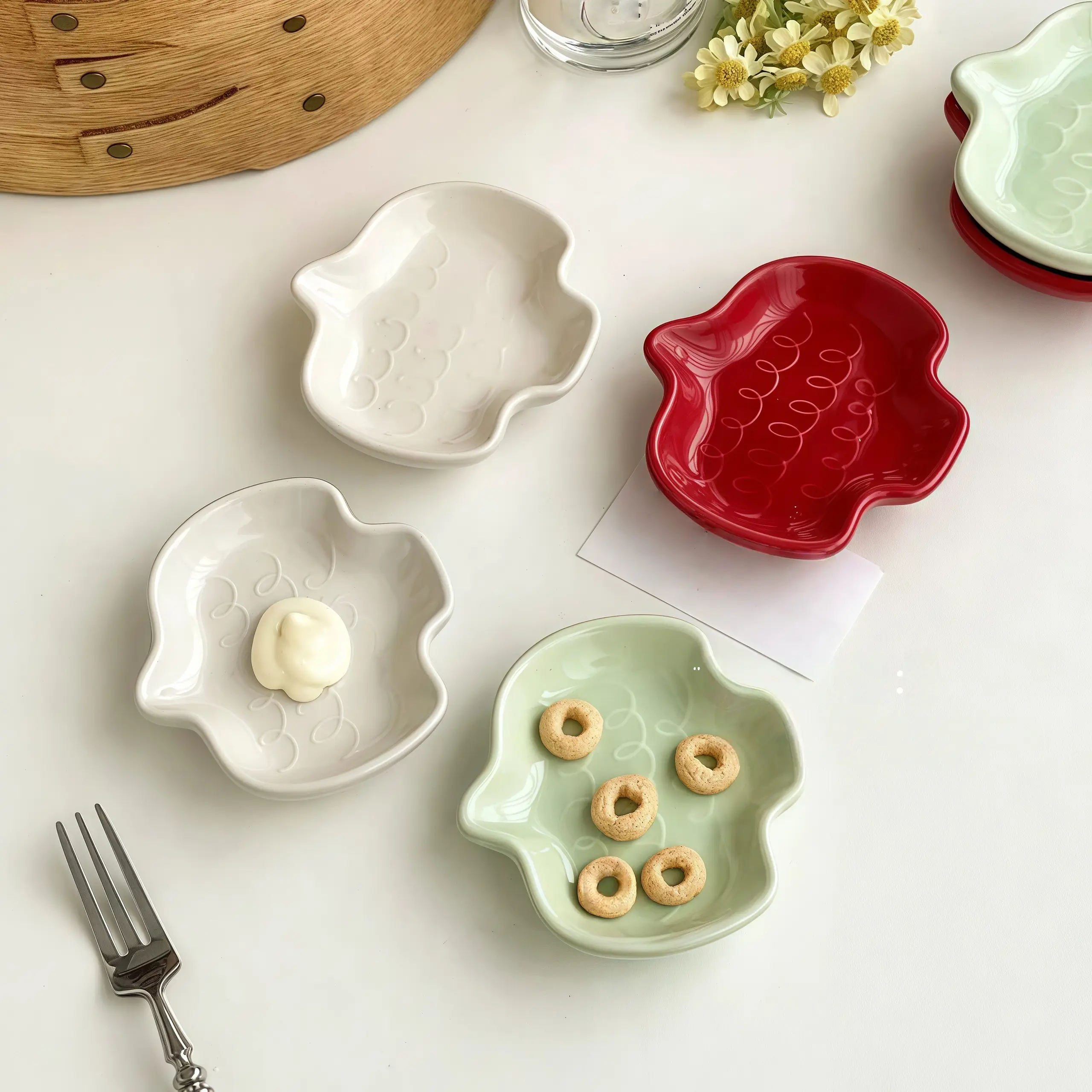 Otterware - Wholesale Condiment/Dip Bowl - Aesthetic Bird Ceramic Dipping Dish (White/Green/Red)11