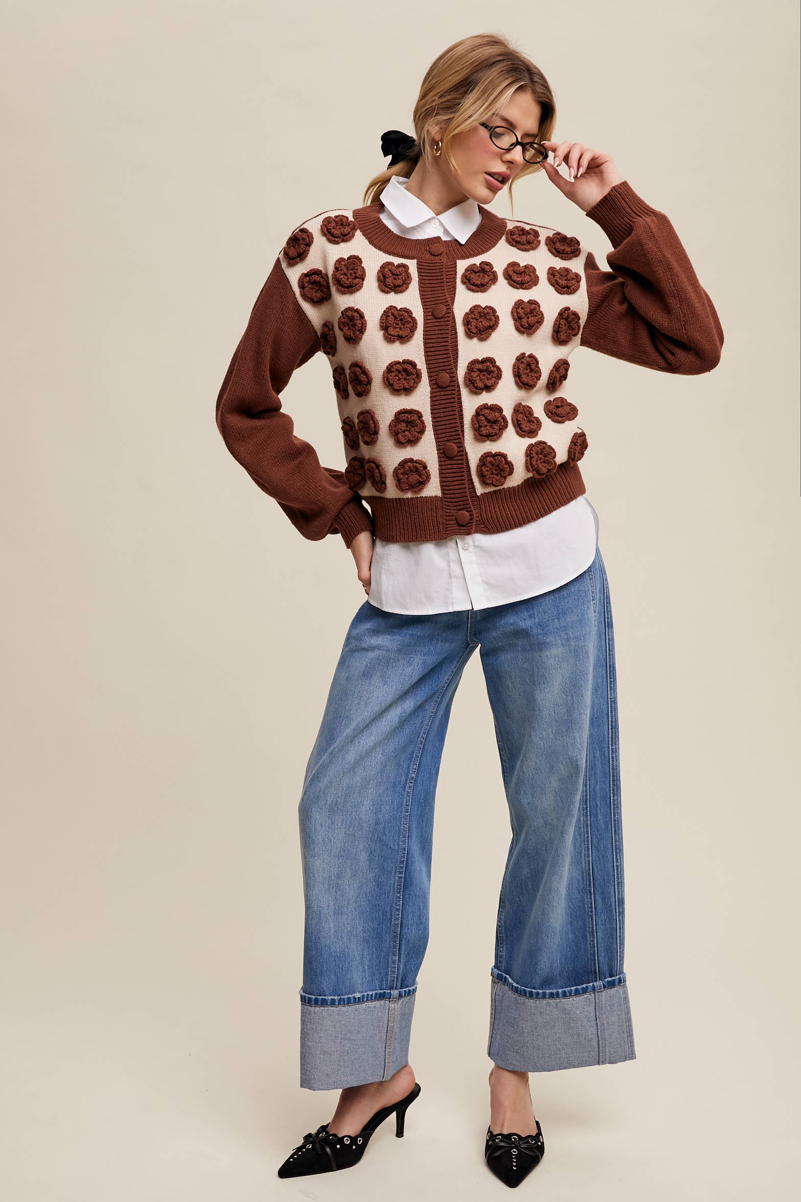 Listicle - Wholesale Cardigan - Women's - Handmade Rose Applique Knit Cardigan16