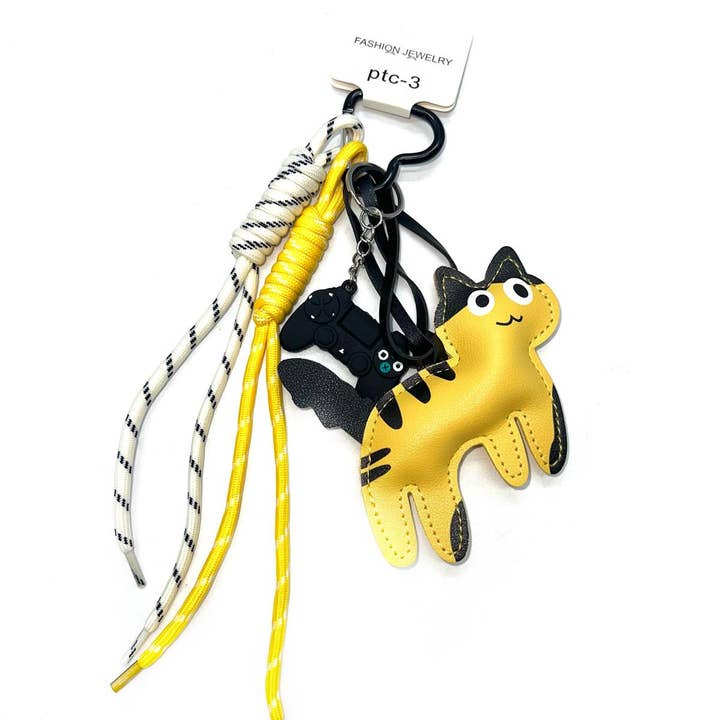 LINETA - Wholesale Keychain - Women's - PTC-3 Trendy keychain with cat pattern2