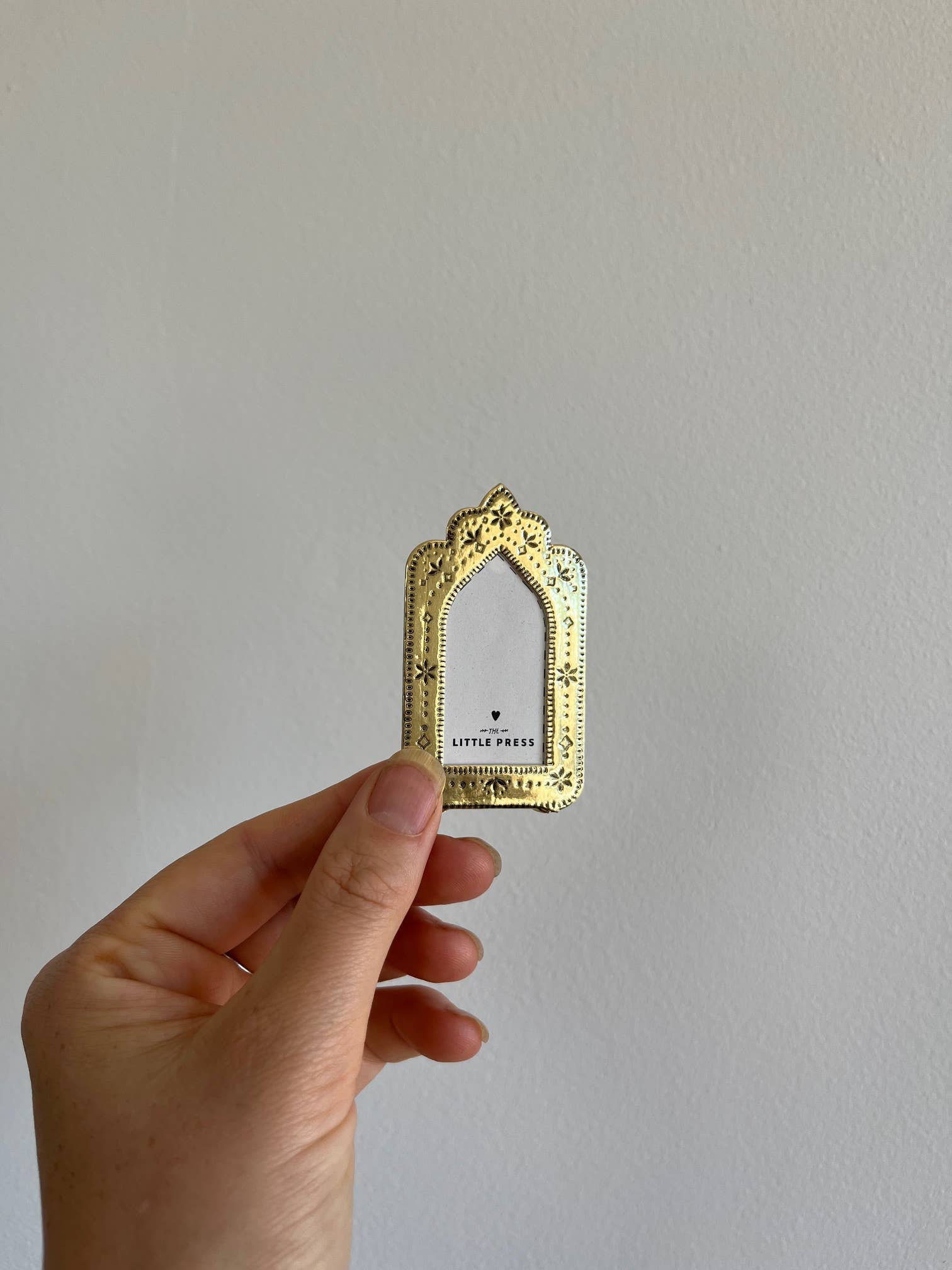 THE LITTLE PRESS - Wholesale Picture Frame - Mini Arch Frame - gold1