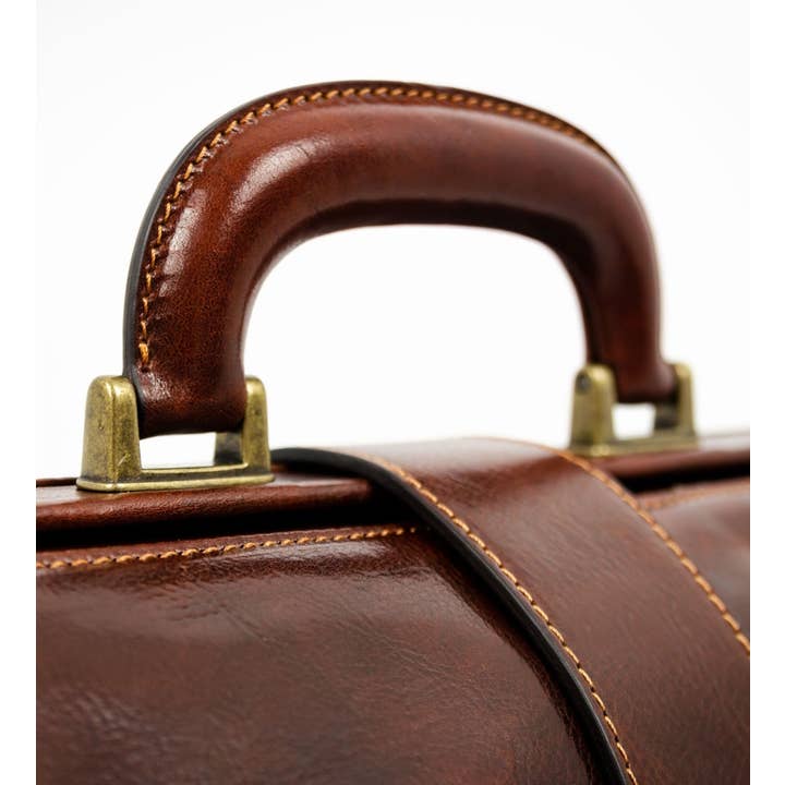 Time Resistance – Großhandel Aktentasche – Unisex – Große braune Arzt-Tasche aus Leder – Mrs Dalloway6