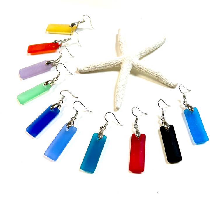 Assortiment zeeglas oorbel Puffy Rechthoek voor wholesale door Devi Creations