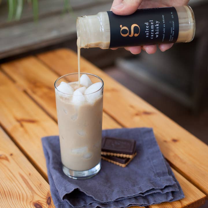 Gourmet Inspirations - Wholesale Caramel Sauce - Salted Caramel Whisky Sauce | Luxe Dessert Drizzle
