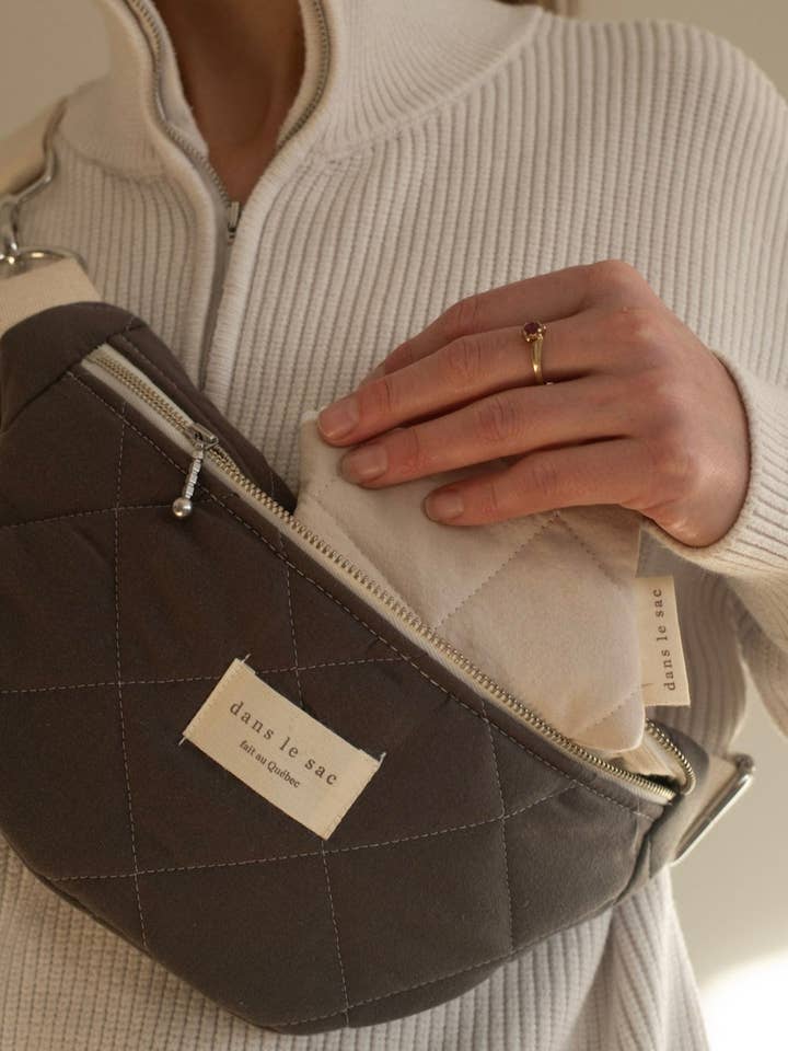 Riñonera acolchada para venta al por mayor de Micasso & Co