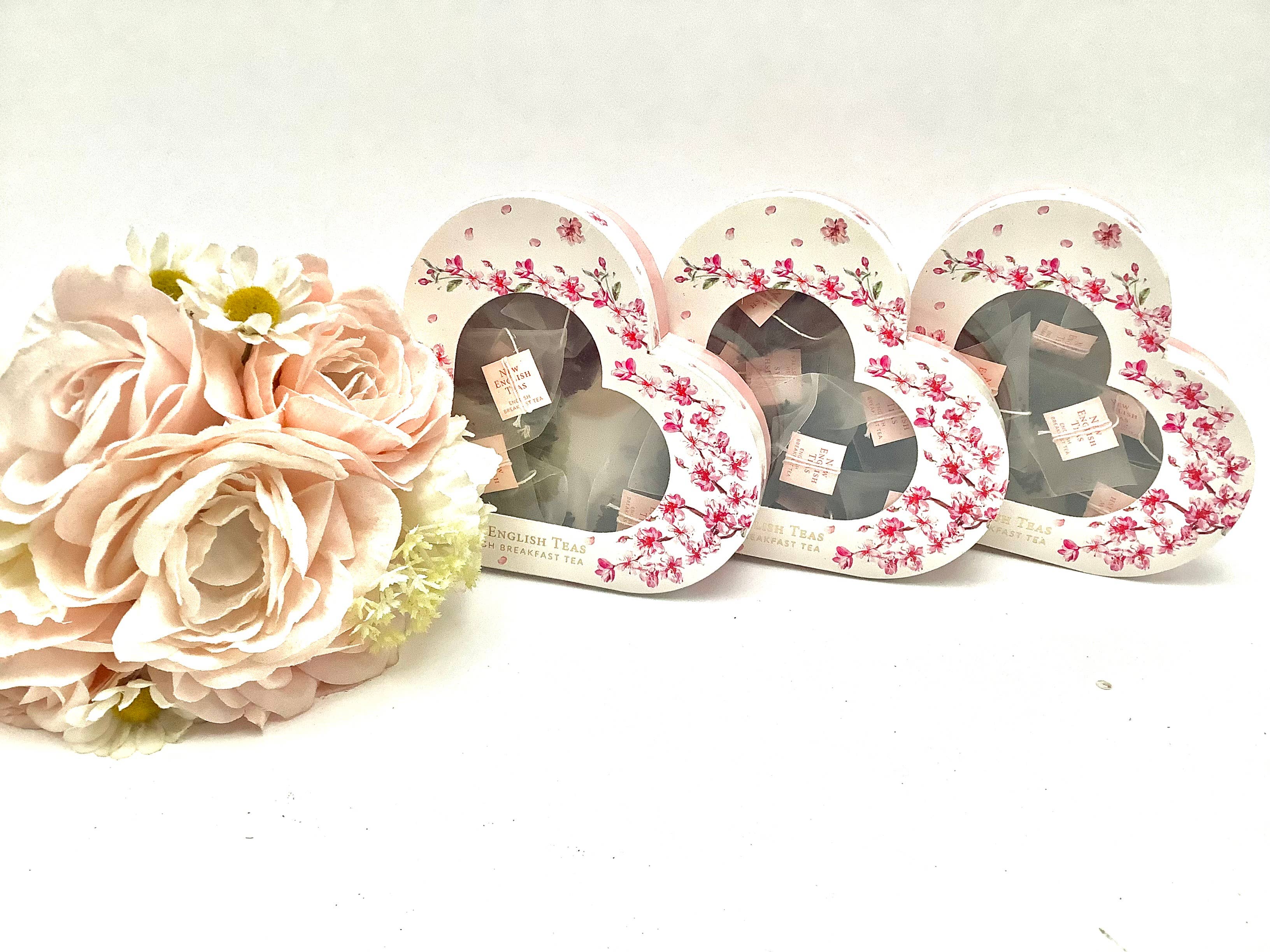 All Little Cute Things – Engroshandel Teposer – Hjerteformet teæske. Kirsebærblomst Engelsk Te1