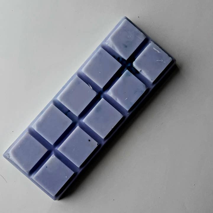 Sea Witch wax melt snap bar with shimmer mica for wholesale by Arcane Flame