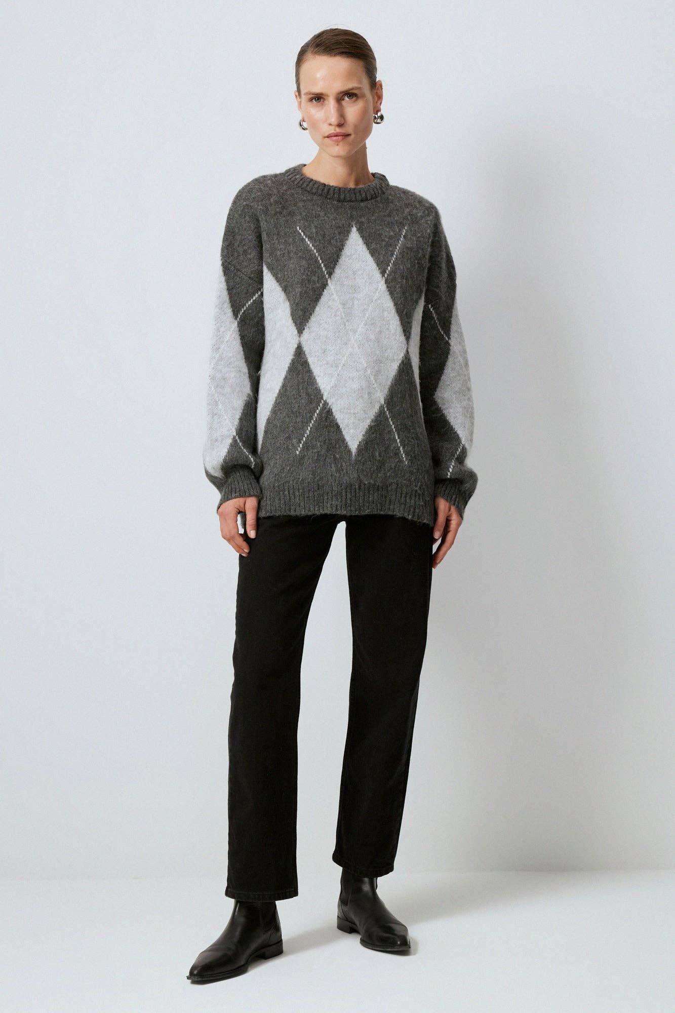 Antracita JERSETER DE PUNTO CON PATRÓN DE DIAMANTES de venta al por mayor en Faire3