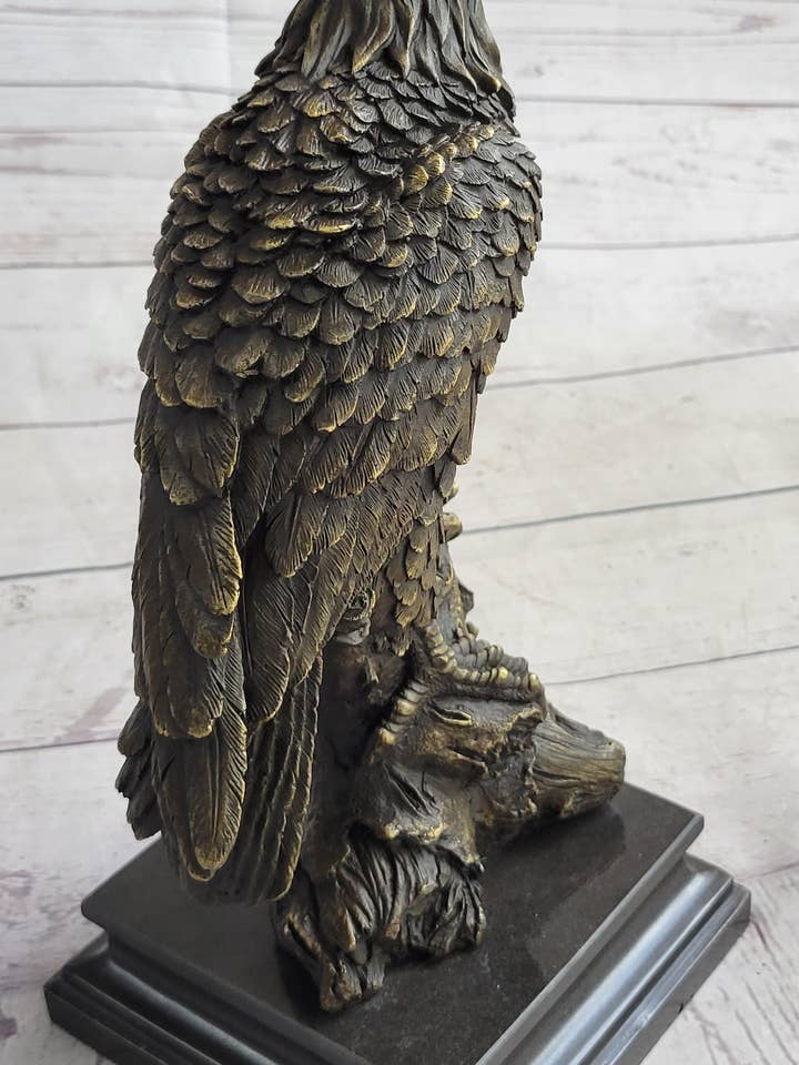 Statue Sculpture Eagle Bird Wildlife Art Deco Style Art Nouveau Style Bronze for wholesale by Bronzhaus