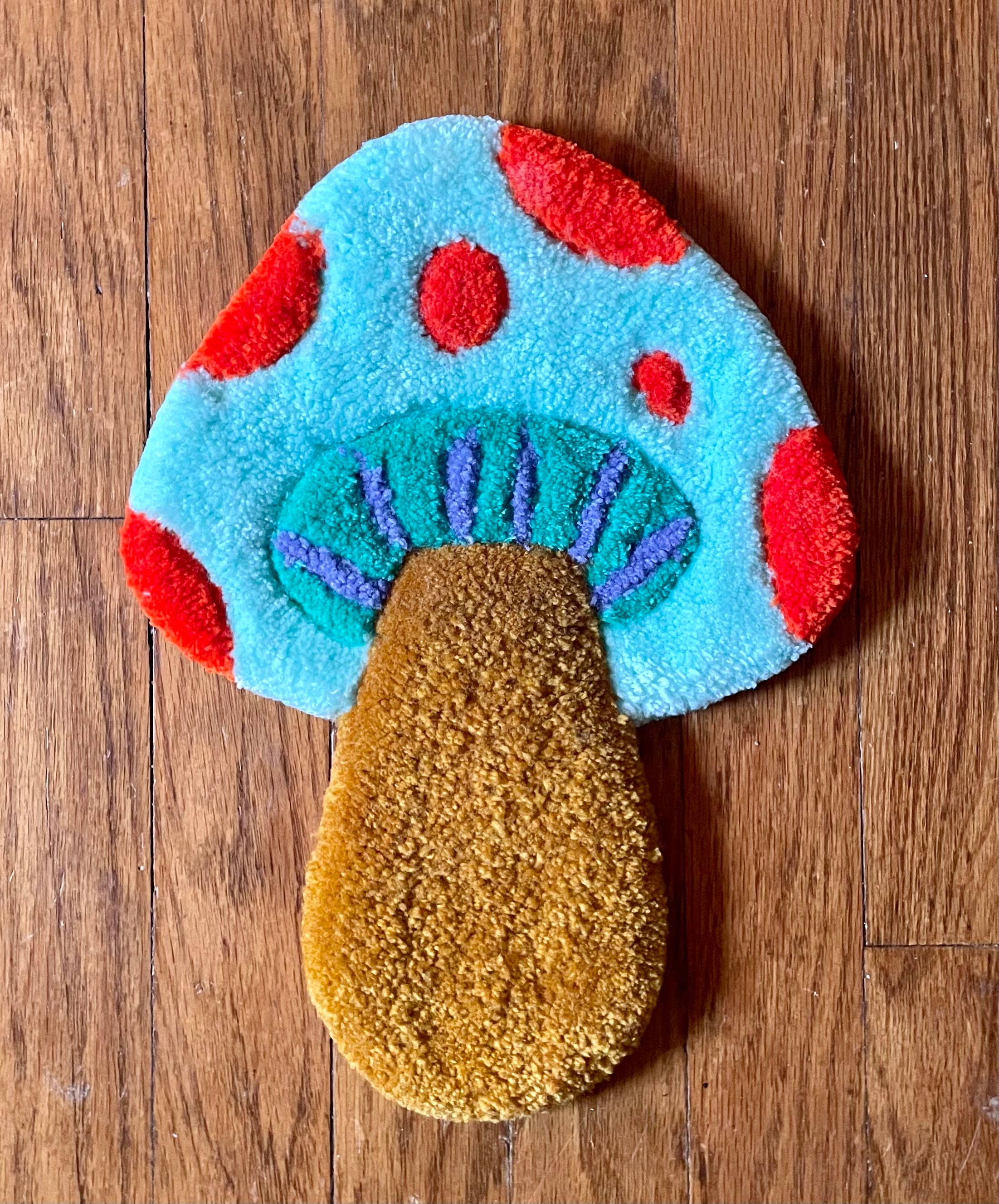 Hi Cutie - Wholesale Wall Accent - Mushroom Wall Hanging17