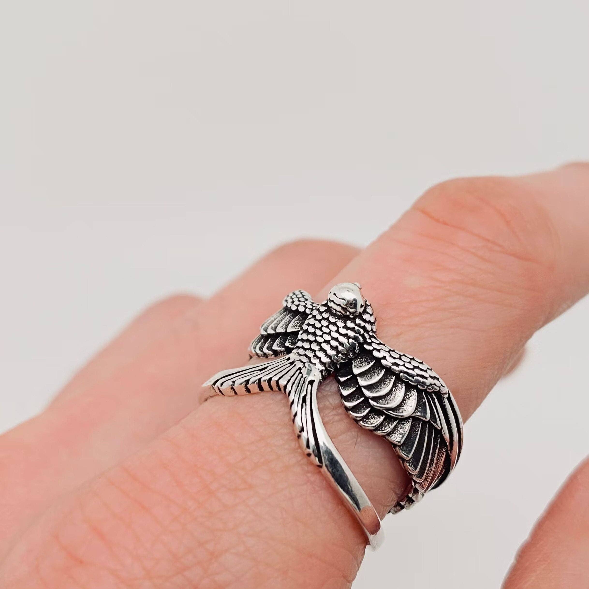 Mio Queena – wholesale Cocktail/statement ring – Silver-plated Swallow Bird Ring1