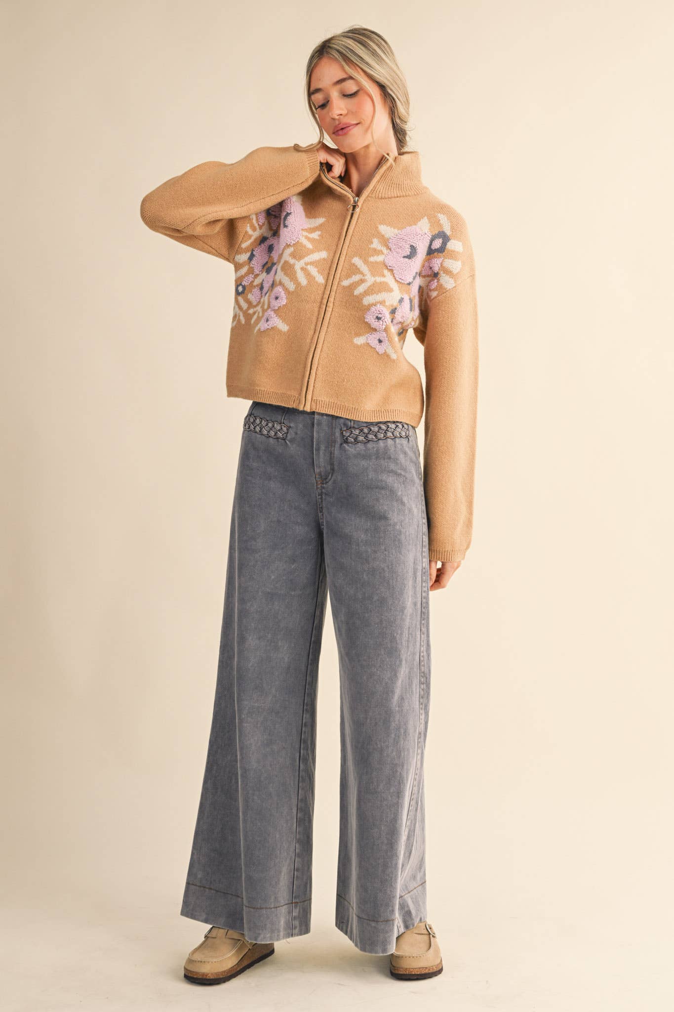 &MERCI - Wholesale Cardigan - Women's - FLORAL ZIP UP SWEATER CARDIGAN MSW1118834