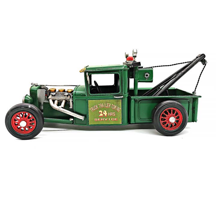 Peterson Houseware & Artwares US - Wholesale Decorative Tabletop Object - Vintage Metal Towing truck